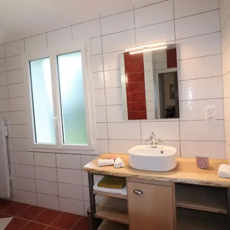 Gite Renove Proche Aurillac, Jardin & Garage - Fr-1-742-148 *